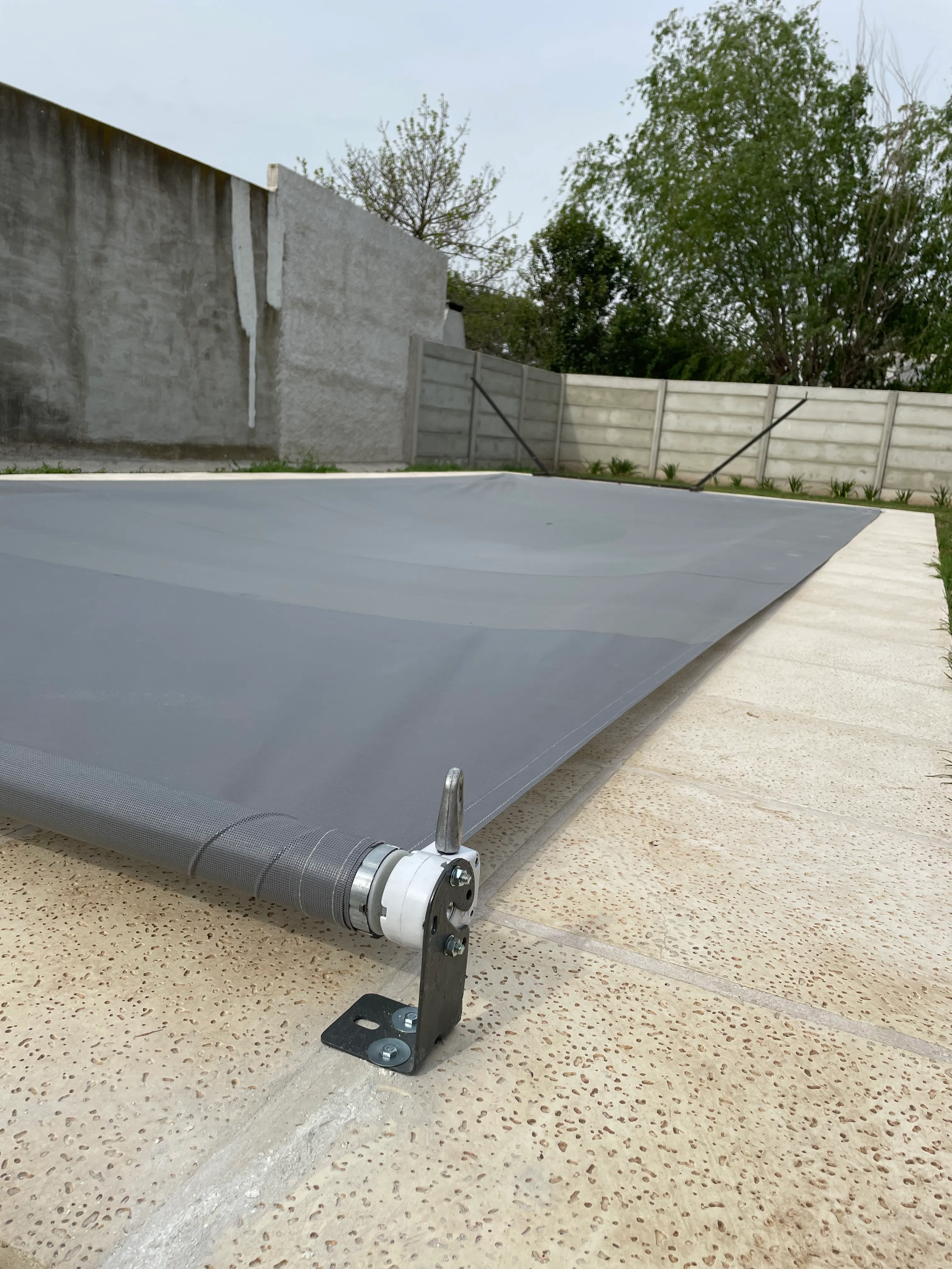 Cobertor de pileta fabricado por Lonas Tito
