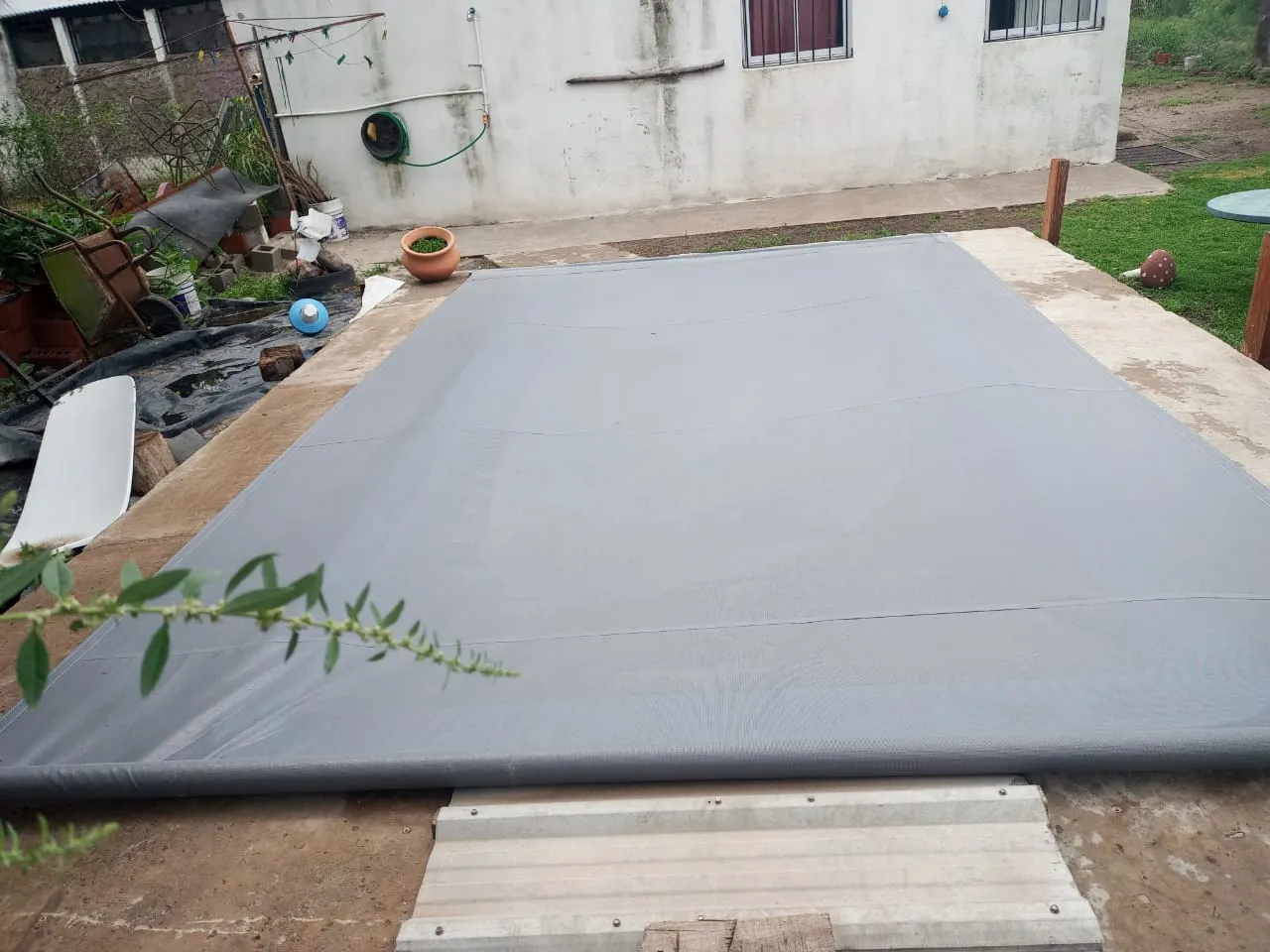 Cobertor de pileta realizado por Lonas Tito