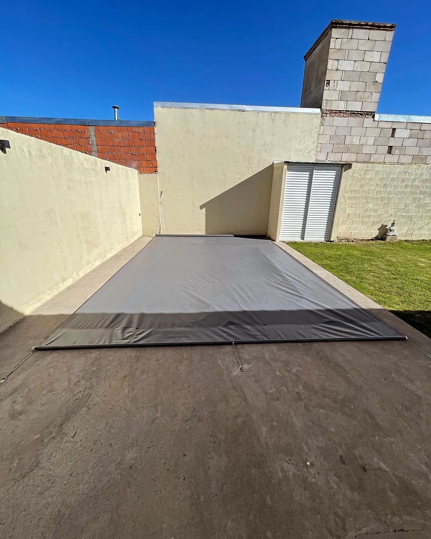 Cobertor de pileta realizado por Lonas Tito