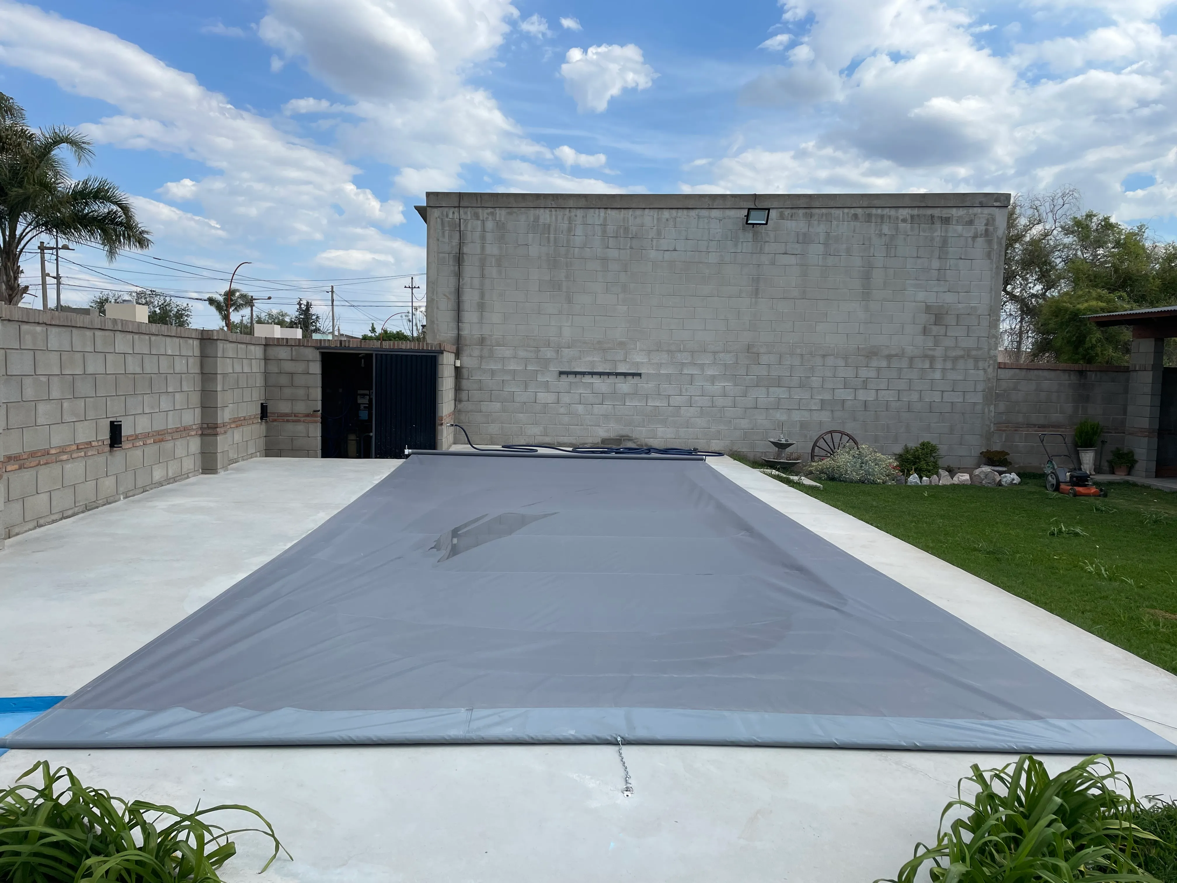 Cobertor de pileta realizado por Lonas Tito